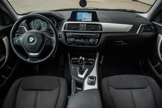 BMW 1 Serie BMW 1-serie 118i Executive, NAP, LED, 18 Inch M-Sport, Navi - afbeelding nr 13