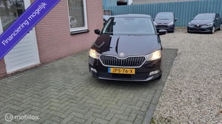Škoda Fabia 1.0 Active ,Airco , Bluetooth, Sloelverwarming