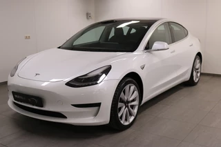 Tesla Model 3 - afbeelding nr 1