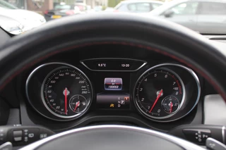 Mercedes-Benz CLA Mercedes-Benz CLA Shooting Brake 180 / Panoramadak / Camera / Half leder / Navigatie / 18'' / LED Koplampen / Stoelverwarming / Cruise Control - afbeelding nr 18