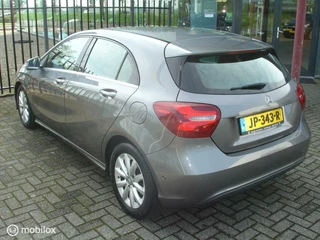 Mercedes-Benz A-Klasse Mercedes A-klasse 180 Ambition | Automaat | Leer - afbeelding nr 2