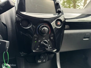 Peugeot 108 Peugeot 108 1.2 Puretech Allure|Camera|Navigatie|LED| - afbeelding nr 19