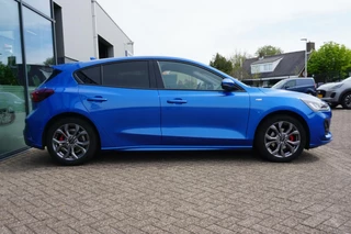 Ford Focus Ford Focus 1.0 EcoBoost Hybrid ST Line Style 125PK Camera Climate All-Season Cruise Carplay-Navi Parkeersensoren *Nieuwstaat* - afbeelding nr 5