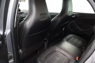 Smart Forfour Smart Forfour electric dr. prime | Panoramadak | Navi | Stoelverwarming - afbeelding nr 11