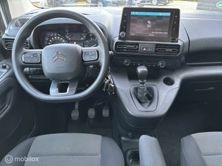 Citroën Berlingo Citroen Berlingo 1.2 PureTech 110 pk Live navigatie camera PDC carplay DAB trekhaak climate control - afbeelding nr 31