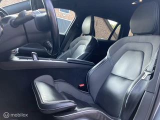 Volvo V60 Volvo V60 2.0 B3 R-Design Black/Leder/Standkachel - afbeelding nr 18