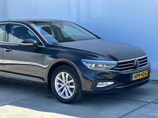 Volkswagen Passat Volkswagen Passat 1.5 TSI 150pk Business FULL LED I NAVI + CAMERA I ELEC. KLEP I DEALER O.H. - afbeelding nr 22