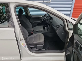 Volkswagen e-Golf Volkswagen e-Golf 136pk. Virtual, Camera, PDC v+a, Keyless - afbeelding nr 19
