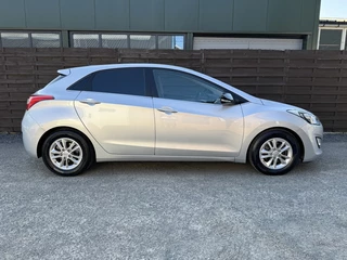 Hyundai i30 Hyundai i30 1.6 GDI Go! Plus / Vol optie's / NL-auto - afbeelding nr 9