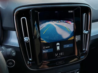 Volvo XC40 1.5 T3 157pk Momentum Business Pack Connect | Origineel NL | Navi | Clima | Adap. Cruise | Panorama Schuifdak | Led Koplampen | Pdc V+A+Camera | Rijstrook+Licht+Regensenor | 18''lm - afbeelding nr 11