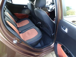 Hyundai i10 Hyundai i10 1.2I -76268 Km-Automaat- Airco clima-Lmv-Pdc-Usb/Aux - afbeelding nr 11