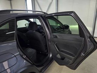 Volkswagen Taigo Volkswagen Taigo 1.0 TSI R-Line DSG/AUT R-Line | ACC | Camera | IQ.Drive | - afbeelding nr 28