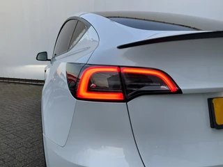 Tesla Model Y - afbeelding nr 14