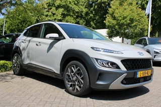Hyundai Kona Hyundai Kona 1.6 GDI HEV Premium Navi/Leer/18