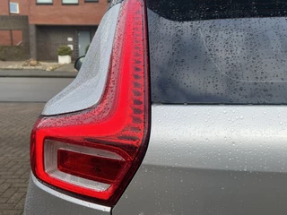 Volvo XC40 Navigatie Trekhaak Panoramadak Leder Elek stoelen Standkachel 360 Camera Intellisafe Carplay NL Auto Vol - afbeelding nr 43