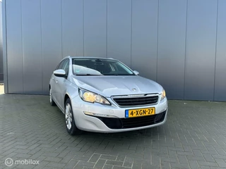 Peugeot 308 Peugeot 308 SW 1.2 PureTech Blue Lease Executive N.A.P grijs - afbeelding nr 16