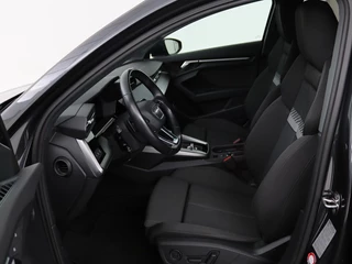Audi A3 Audi A3 45 TFSIe Business Edition | Head-Up |  Stoelverwarming | Adaptive cruise | Carplay | Bang & Olufsen | Matrix LED | Keyless | Park Assist | Virtual Cockpit - afbeelding nr 4