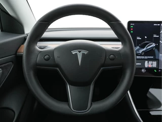 Tesla Model 3 Tesla Model 3 Standard RWD Plus 60 kWh [ 3-Fase ] (INCL-BTW) Aut. *PANO | AUTO-PILOT | FULL-LEATHER | KEYLESS | FULL-LED | MEMORY-PACK | SURROUND-VIEW | DAB | CARPLAY | DIGI-COCKPIT | LANE-ASSIST | COMFORT-SEATS | 18
