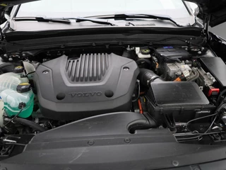 Volvo XC40 Volvo XC40 T5 Recharge R-Design | Achteruitrij Camera | Cruise Controle | Apple Carplay / Android Auto | Stoel + Stuur Verwarming | - afbeelding nr 32