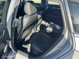 Audi A3 Audi A3 Sportback 1.6 TDI Sport, Facelift, Virtual Dash!! - afbeelding nr 15