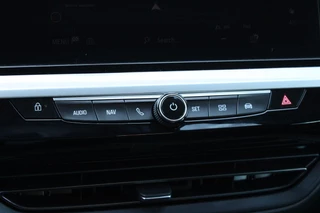 Opel Grandland Opel Grandland 1.2 Turbo 136PK AUTOMAAT Hybrid GS | BLACK PACK | STOEL/STUUR VERWARMING | NAVIGATIE | APPLE CARPLAY/ANDROID AUTO | DODEHOEK DETECTIE | 18