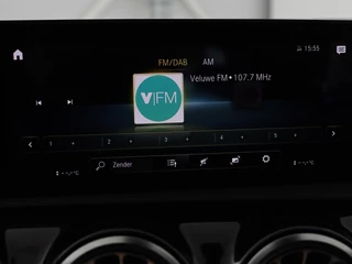 Mercedes-Benz A-Klasse Mercedes-Benz A-klasse 250e Urban | Stoelverwarming | Camera |  Sfeerverlichting | Full LED | Half leder | Park Assist | Climate control | DAB | Bluetooth | Cruise control - afbeelding nr 27