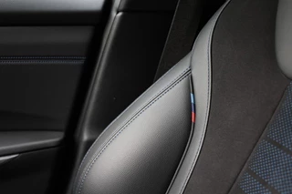 BMW 3 Serie BMW 3 Serie 318i M-Sport Automaat NAP/Schuifdak/19inch/Cam/Sfeerverl - afbeelding nr 60