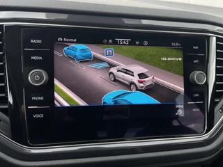 Volkswagen T-Roc Volkswagen T-Roc 1.5 TSI Sport | LED | Trekhaak | Carplay | Camera | PDC - afbeelding nr 36