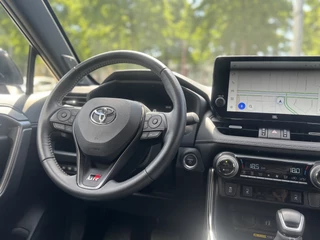 Toyota RAV4 Toyota RAV4 2.5 Plug-in Hybrid AWD GR SPORT JBL, 360 graden camera, Head-up display , All-in Rijklaarprijs - afbeelding nr 8