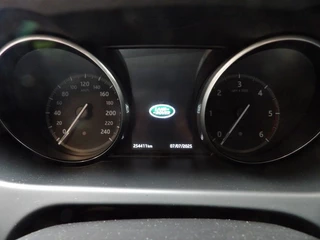 Land Rover Discovery Sport Land Rover Discovery Sport 2.0 D automaat - grijs kenteken - zeer nette staat! - afbeelding nr 22