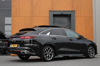 Kia ProCeed Kia ProCeed 1.5T-GDi MHEV 160PK GT-Line | Panoramadak - afbeelding nr 3
