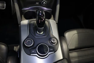 Alfa Romeo Stelvio - afbeelding nr 13
