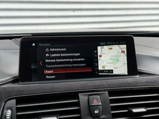 BMW 3 Serie BMW 3-serie Touring 320d High Executive M Sport Panoramadak Trekhaak HUD LED ACC Individual Shadow Line Camera 19