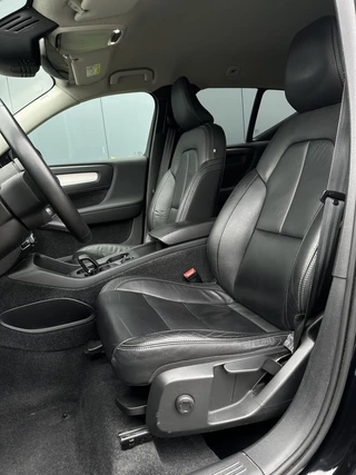 Volvo XC40 Volvo XC40 1.5 T4 Rech Inscr. M2022 NAVI PDC CAMERA LEDER LED VIRTUAL - afbeelding nr 18