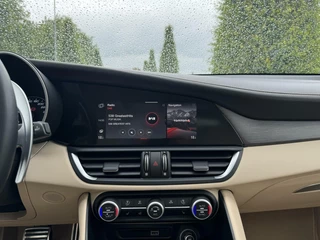 Alfa Romeo Giulia Alfa Romeo Giulia 2.0T Verde Visconti!! 37dkm!! Pano! Vol!! - afbeelding nr 19