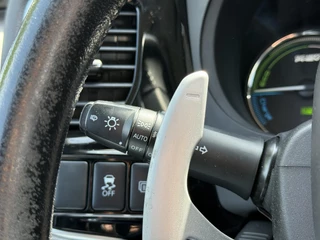 Mitsubishi Outlander Mitsubishi Outlander 2.0 PHEV Instyle 2e Eigenaar,Navi,Schuifdak,Camera,Stoelverwarming,Leder,Clima,Cruise,Pdc V+A,Nieuwe Apk bij Aflevering - afbeelding nr 27