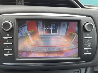 Toyota Yaris Toyota Yaris 1.5 VVT-i Dynamic | Stoelverwarming | Bluetooth | Elektr. Inkl. - afbeelding nr 19