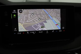 Škoda Octavia Skoda Octavia 1.4 TSI RS iV PHEV | Head-Up |  Stoel & stuurverwarming | Adaptive cruise | Standkachel | Matrix LED | Massage | Alcantara | Camera | Carplay | Memory | Canton Sound | Virtual Cockpit | Side Assist - afbeelding nr 21