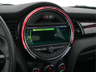MINI Electric (INCL-BTW) Aut. *PANO | FULL-LEATHER | HEAD-UP | FULL-LED | HARMAN/KARDON-SOUND | KEYLESS | CAMERA | SPORT-SEATS | NAVI-FULLMAP | HEATED-SEATS | AMBIENT-LIGHT | DAB | DIGI-COCKPIT | 17