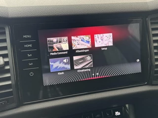 Škoda Kodiaq Skoda Kodiaq 1.5 TSI Sportline Automaat | Trekhaak uitklapbaar | Grootscherm navigatiesysteem | Stoelverwarming | Adaptieve cruise control | Dode hoek detectie | Canton HiFi | LED | Achteruitrijcamera | Parkeersensoren voor en achter - afbeelding nr 24