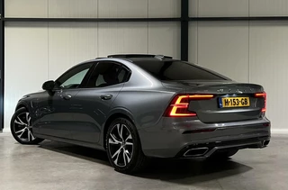 Volvo S60 Volvo S60 2.0 T8 AWD Twin Engine R-Design Pano Head-up NAP - afbeelding nr 5