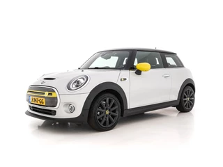 MINI Electric (INCL-BTW) *HEAD-UP | HARMAN/KARDON-AUDIO | LEATHER-ALCANTARA | MATRIX-LED | CAMERA | KEYLESS | NAVI-FULLMAP | DAB+ | ECC | HEATED-SPORT-SEATS | DIGI-COCKPIT | PDC | CRUISE | 17