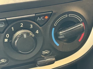 Suzuki Celerio Suzuki Celerio Airco 5-persoons Navi PDC 1.0 Dynamic Handsfree bellen Stootlijsten - afbeelding nr 16