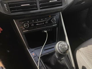 Volkswagen Polo Volkswagen Polo 1.0 TSI Comfortline AIRCO|XENON|CARPLAY|PDC - afbeelding nr 30