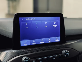 Ford Focus Ford Focus 1.0 EcoBoost ST Line | Panorama | Trekhaak | 1e Eig. - afbeelding nr 18