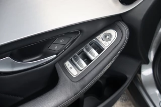 Mercedes-Benz GLC Mercedes-Benz GLC 250 4MATIC | AMG | Leer | Cruise | LED - afbeelding nr 12