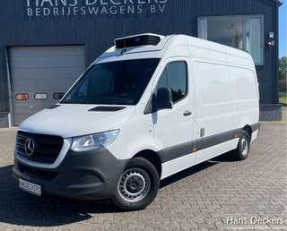 Mercedes-Benz Sprinter - 418943726-0