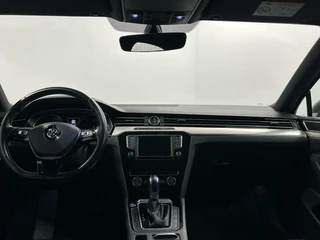 Volkswagen Passat Volkswagen Passat 1.4 TSI GTE Connected TREKHAAK-NAVI-DAB-STOELVERWARMING - afbeelding nr 2