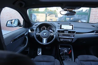 BMW X2 BMW X2 sDrive20i 192PK M-pakket High Executive Edition Huh|Panodak|Navi|Sfeer verl.|Led|E. Klep|Pdc|Lmv|Iso-fix|Lane assist - afbeelding nr 9