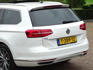 Volkswagen Passat Volkswagen Passat Variant TSI GTE 217PK DSG Highline / R-Line / LED - afbeelding nr 58